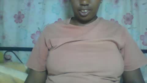 Snapshot of minie4tina chatting on December 6, 5:20 am Minie4Tina online show from December 6, 5:20 am