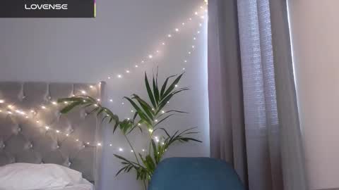   Mini Mila Kunis ft Ashton Katchero. Follow me to stay in touch  online show from November 27, 7:16 pm