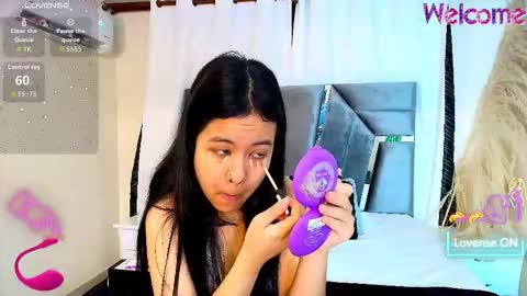 minilove_01 online show from January 19, 12:09 pm