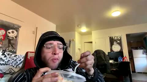 Snapshot of minimoose1003 chatting on February 25, 9:46 pm minimoose1003 online show from February 25, 9:46 pm