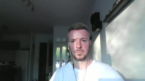 minka28 online show from April 17, 5:27 pm