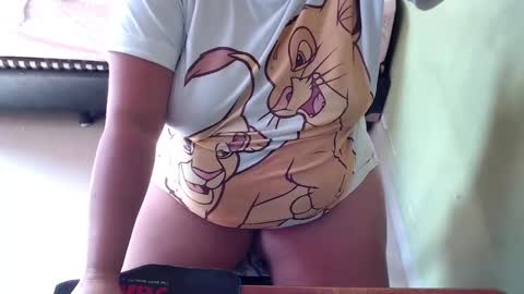 Snapshot of minnie_bbw69 chatting on February 16, 1:49 pm Andrea online show from February 16, 1:49 pm