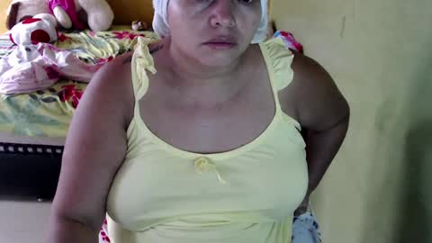 Snapshot of minnie_bbw69 chatting on February 27, 11:20 am Andrea online show from February 27, 11:20 am