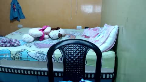 Snapshot of minnie_bbw69 chatting on October 28, 12:47 am Andrea online show from October 28, 12:47 am