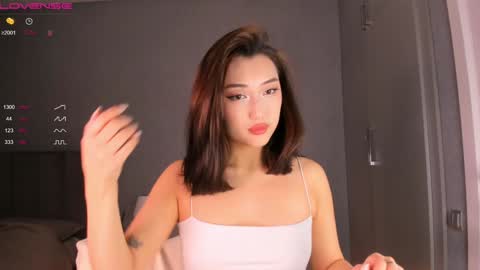 minnie_jin online show from December 24, 2:12 pm