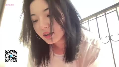 Snapshot of minnie_joy_ chatting on March 26, 12:11 pm Joy online show from March 26, 12:11 pm