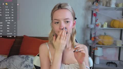 Mary  is here 3 My favorite patterns 77143222321Try my private online show from December 1, 11:10 pm