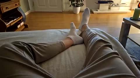 Jesse J. online show from October 3, 2:19 am