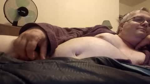 Snapshot of minos60200 chatting on October 19, 7:03 pm Stephano online show from October 19, 7:03 pm