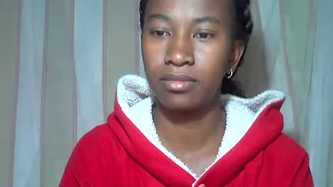 minouch211907 online show from November 15, 3:15 am