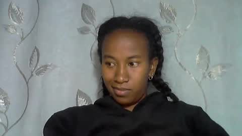 Snapshot of minouch211907 chatting on March 11, 12:16 am minouch211907 online show from March 11, 12:16 am