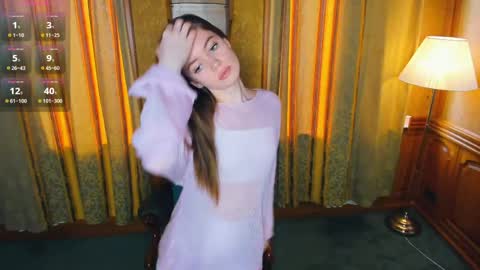 Linda online show from April 28, 8:19 am