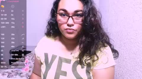 Snapshot of mira_cherry chatting on January 9, 12:02 am mira_cherry online show from January 9, 12:02 am