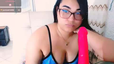 mira_cherry online show from March 27, 1:11 am