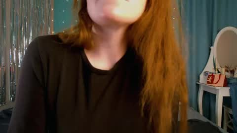Snapshot of mira_glace chatting on April 26, 12:25 pm Mira3 online show from April 26, 12:25 pm