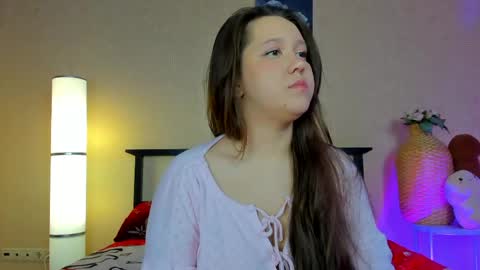 Snapshot of mira_karter chatting on May 24, 3:22 am Mira online show from May 24, 3:22 am