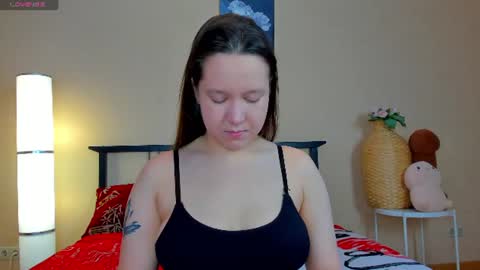 Snapshot of mira_karter chatting on June 10, 2:34 am Mira online show from June 10, 2:34 am