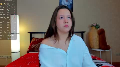 Snapshot of mira_karter chatting on June 17, 2:58 am Mira online show from June 17, 2:58 am