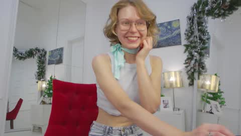 mira_marni online show from December 4, 11:19 am