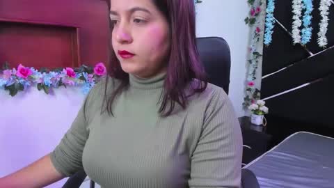 mirabella_miller online show from November 26, 12:06 pm