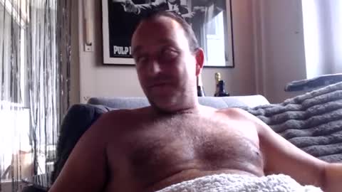 Snapshot of miracolix_030 chatting on March 28, 8:36 am Ben online show from March 28, 8:36 am