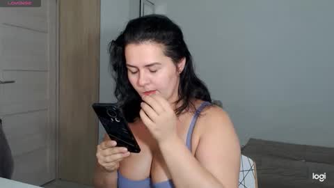Snapshot of miradiaz chatting on September 16, 10:38 am Meera online show from September 16, 10:38 am