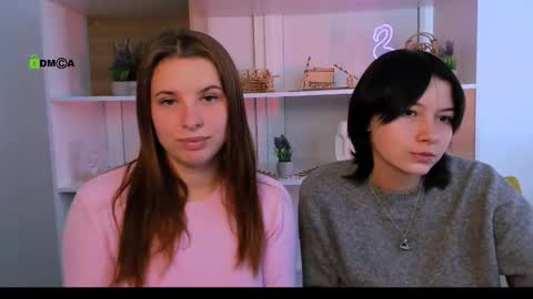 Snapshot of miraella chatting on September 25, 9:02 am Mira online show from September 25, 9:02 am