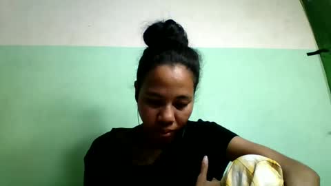 mirah881 online show from December 14, 7:58 am