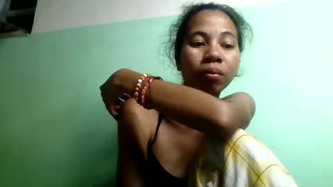 mirah881 online show from December 14, 8:35 pm