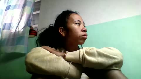 mirah881 online show from December 17, 5:13 am