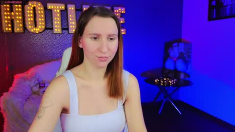 Snapshot of miralush chatting on December 20, 1:00 pm Mira online show from December 20, 1:00 pm