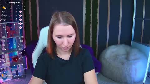 Snapshot of miralush chatting on November 7, 1:44 pm Mira online show from November 7, 1:44 pm