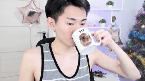              online show from December 17, 7:15 pm