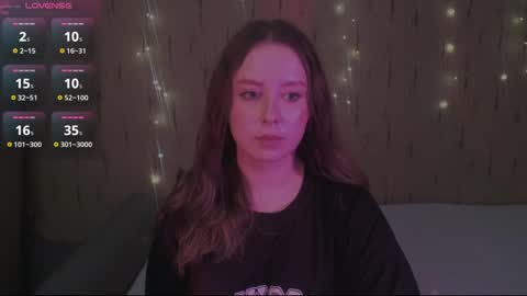 Kira online show from February 4, 7:00 pm