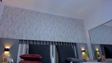 Miranda online show from February 3, 2:03 am