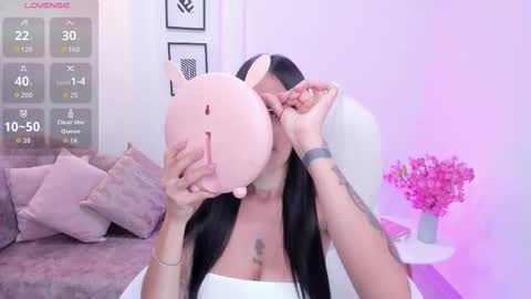 miranda_crawfor online show from November 4, 12:15 pm