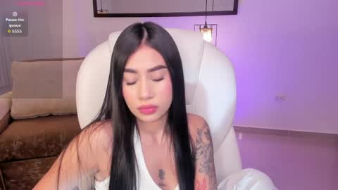 miranda_crawfor online show from April 28, 11:26 am