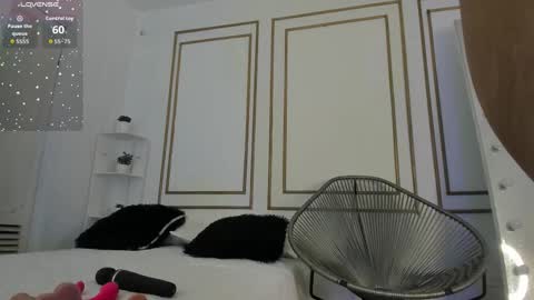 Miranda online show from November 4, 12:37 pm