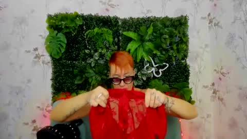 mirandagill online show from December 23, 9:49 am