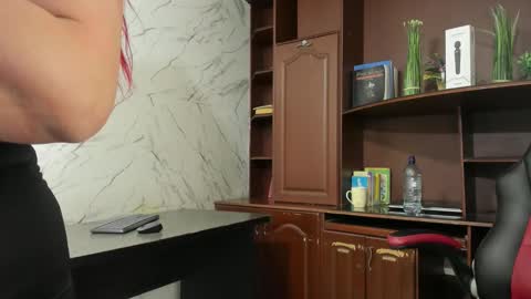 Miranda online show from December 18, 2:39 am