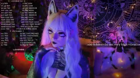 Snapshot of mirareed chatting on November 12, 4:02 am mirareed online show from November 12, 4:02 am