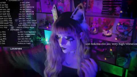 Snapshot of mirareed chatting on December 14, 6:56 pm mirareed online show from December 14, 6:56 pm