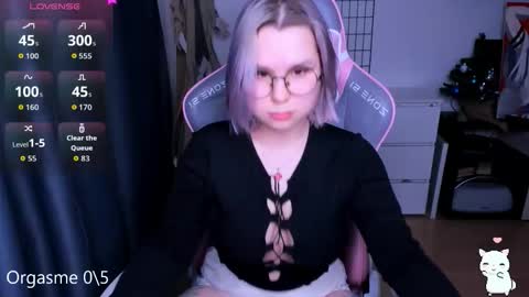 Kira online show from March 1, 5:59 pm