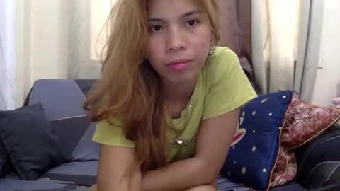 Snapshot of mireill_sex chatting on March 6, 1:24 am mireill_sex online show from March 6, 1:24 am