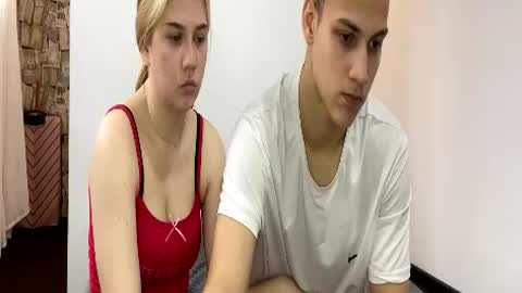 mirelcouple online show from April 24, 10:50 am