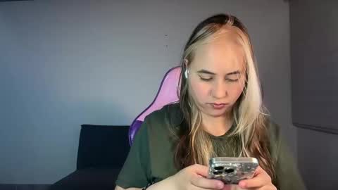 mirilinda online show from March 4, 2:06 am