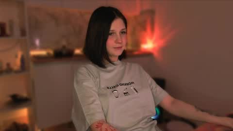Mira online show from May 20, 1:01 am