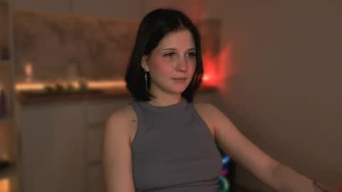 Mira online show from May 20, 11:44 pm