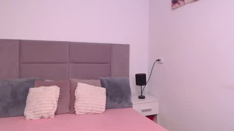 MiryamInes online show from January 14, 12:54 am