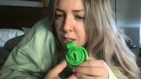 MisoHorny aka Goddess Sahara online show from January 3, 4:59 pm